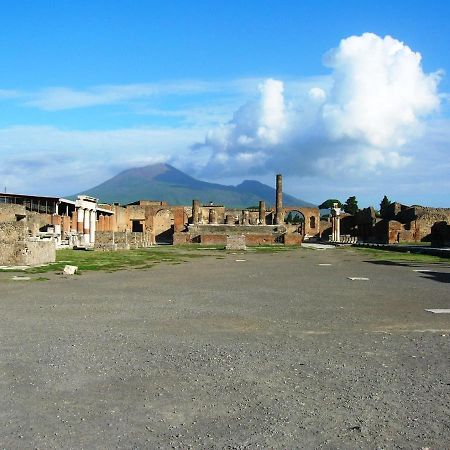 Chez Vous Pompei Apartment Ngoại thất bức ảnh
